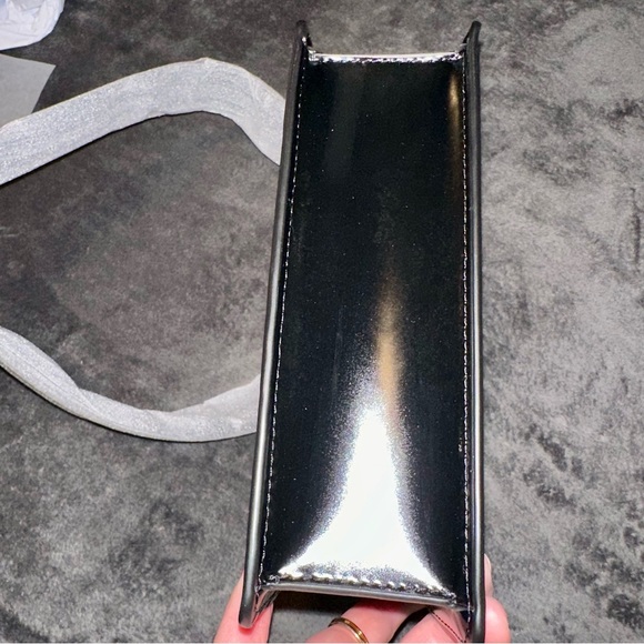 MARC JACOBS Leather Bag - Picture 10 of 15